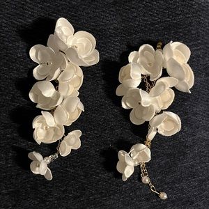 Statement 3D Floral clip-on earrings